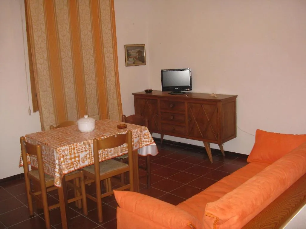 Case Del Borgo Isola Rossa Apartman