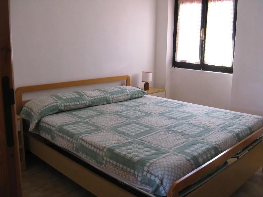 Case Del Borgo Isola Rossa Apartman