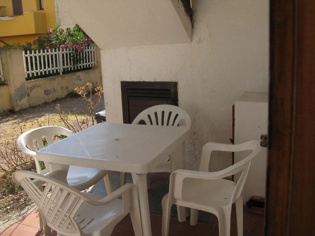 Case Del Borgo Isola Rossa Apartman