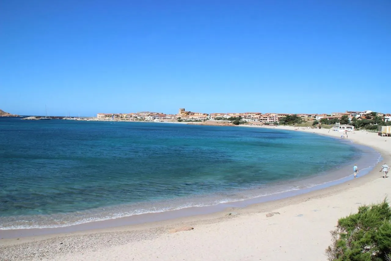 Case Del Borgo Isola Rossa Apartman