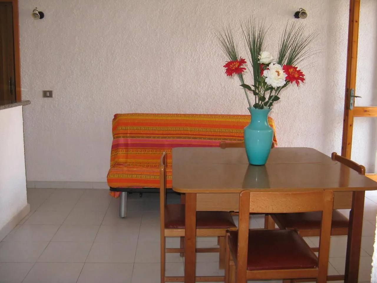 Case Del Borgo Isola Rossa Apartman